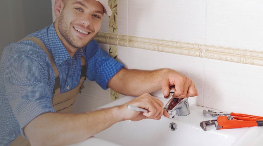 Professional expert plumbing services in El Mirage, AZ